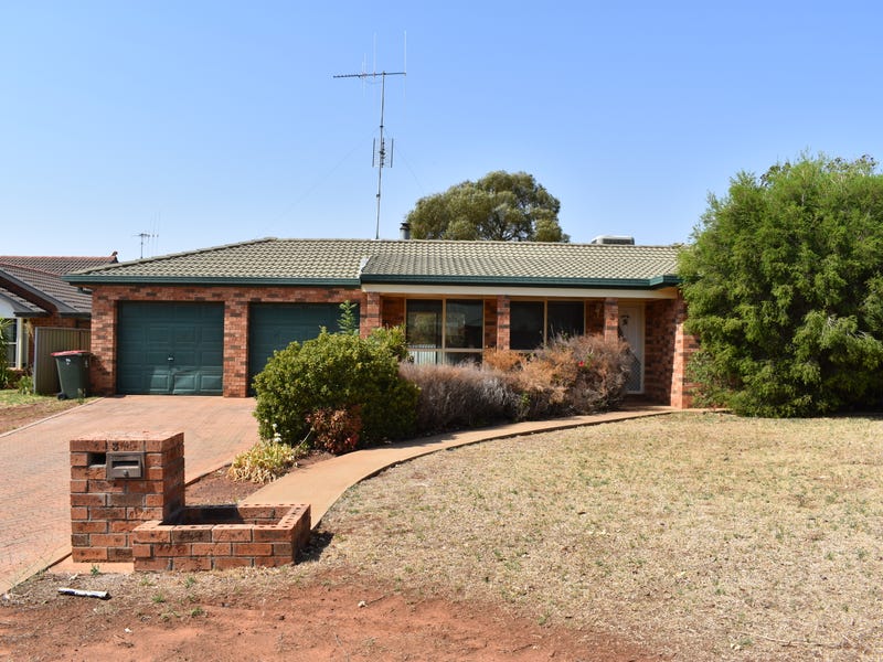 3 Golden Bar Drive, Parkes, NSW 2870