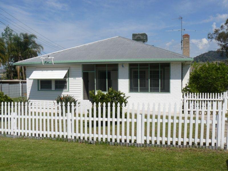 46 Denman Avenue, Kootingal, NSW 2352