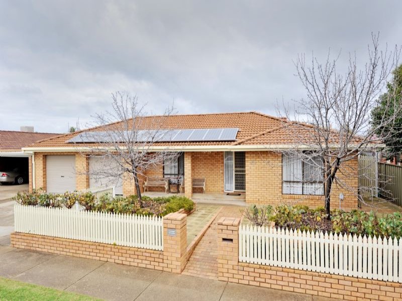 28 Mccubbin Drive, Shepparton, VIC 3630