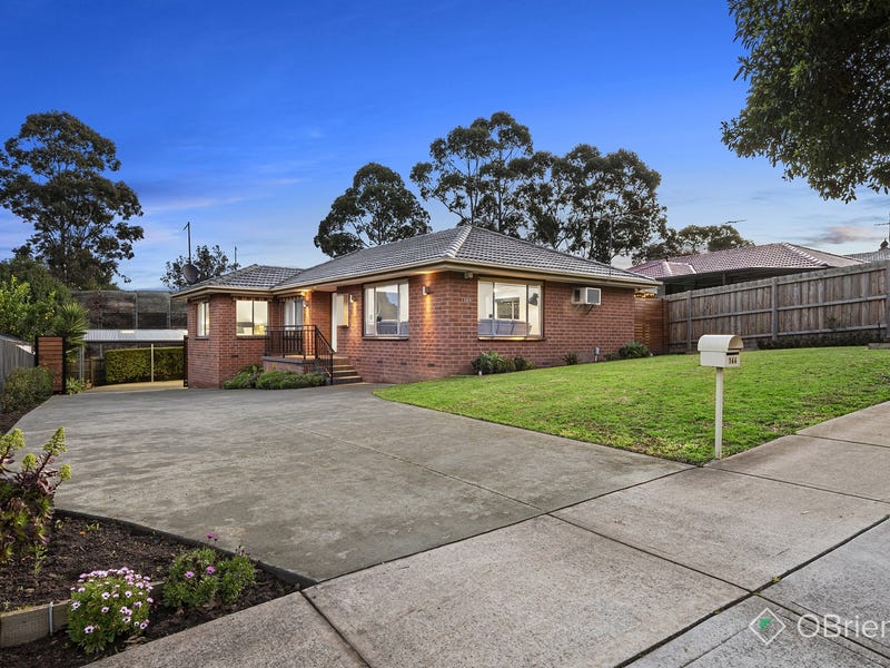 164 James Cook Drive, Endeavour Hills, VIC 3802 - realestate.com.au