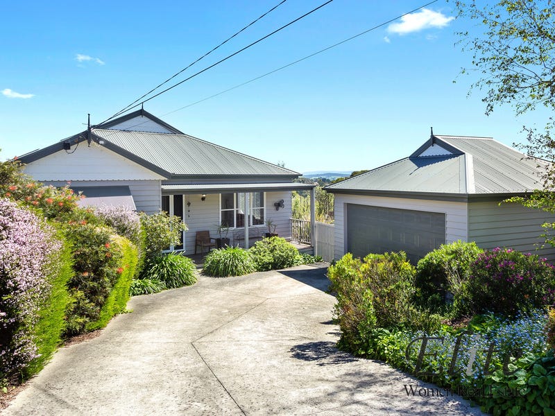 42 Crown Point Rdge, Chirnside Park, VIC 3116