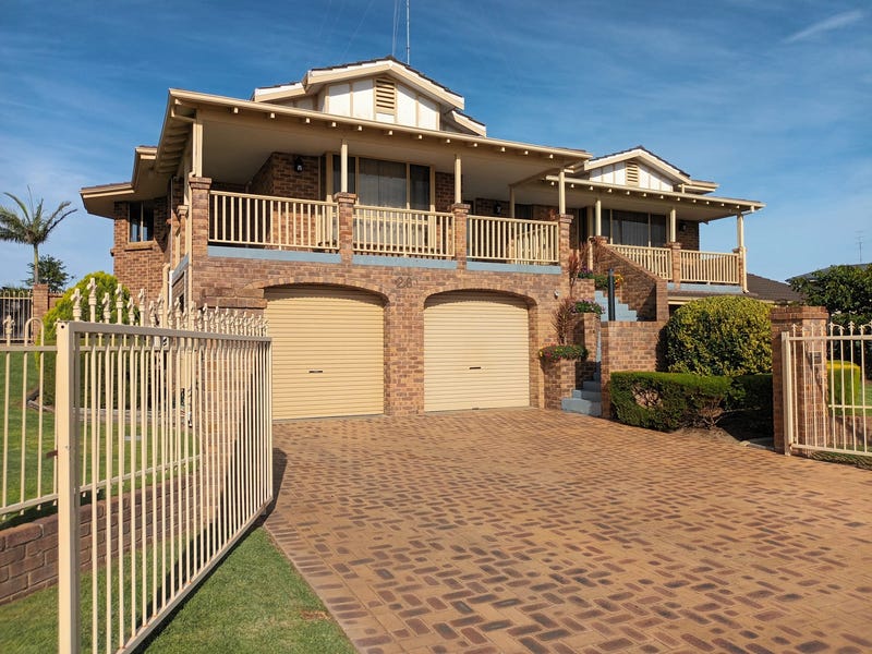 28 Barnes Avenue, Australind, WA 6233