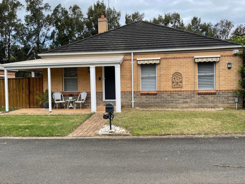 2 Acacia Court, Narellan Vale, NSW 2567