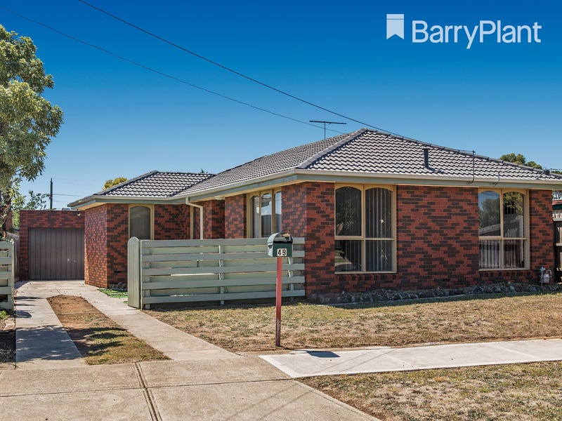 49 Lorimer Street, Melton, Vic 3337 Property Details