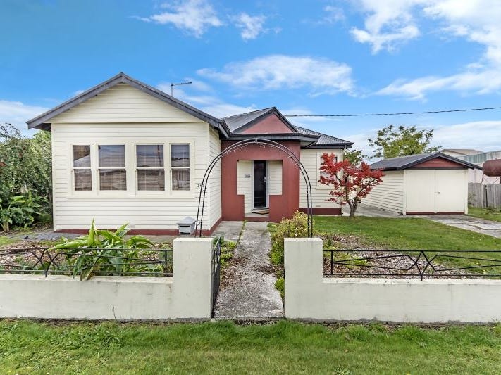 242 Flinders Street, Beauty Point, TAS 7270