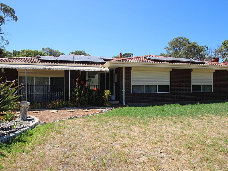 11 Railway Pde, Yarloop, WA 6218 Property Details