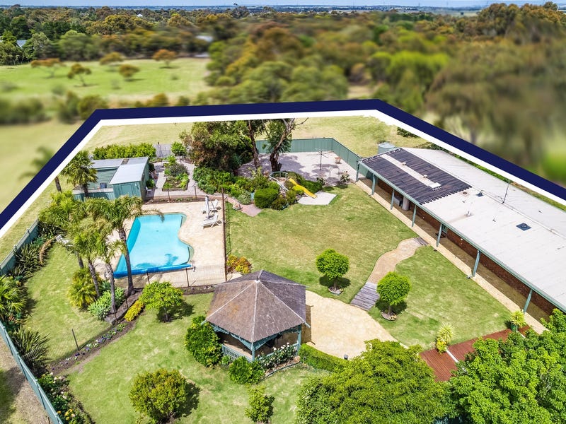 3/86 Knights Park Crescent, Bannockburn, Vic 3331 House for Sale