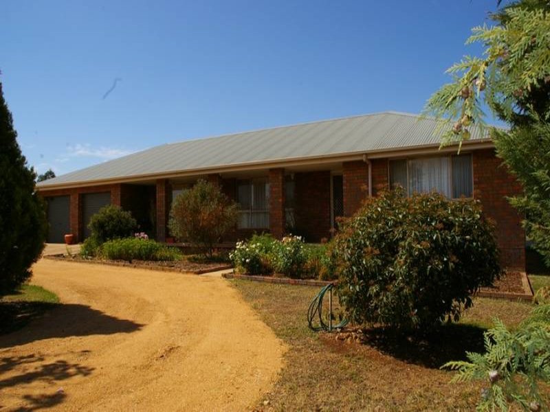 19 Willowvale Road, Cowra, NSW 2794