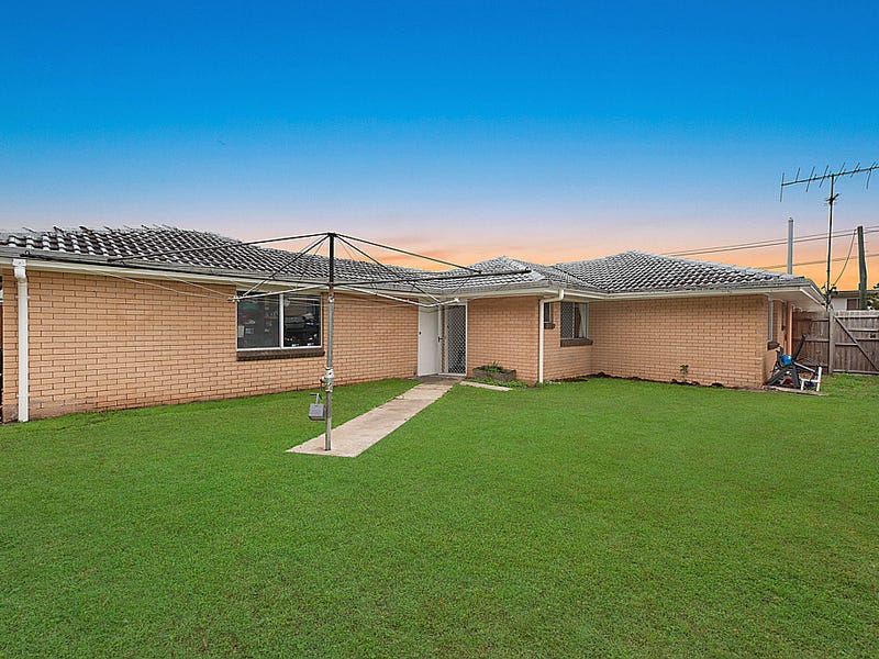 28 Blaxland Street, Golden Beach, QLD 4551