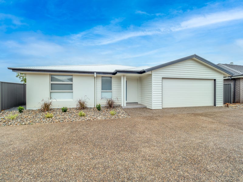 36B Summer Circuit, Lake Cathie, NSW 2445