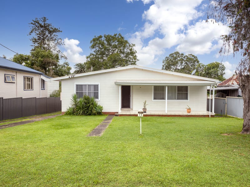 11 Queen Street, Wingham, NSW 2429