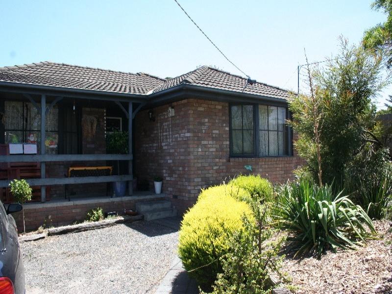 83 McMahons Road, Frankston, Vic 3199 Property Details