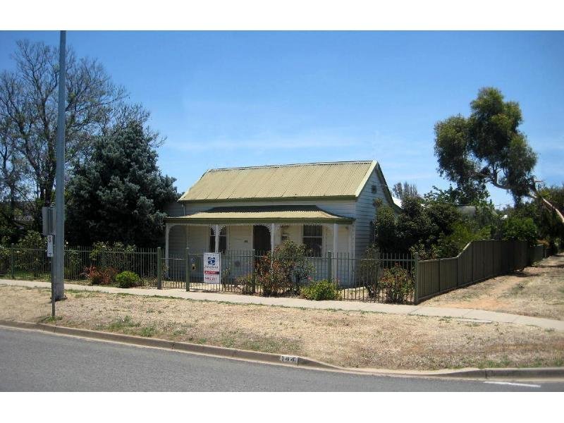 144 Pakenham Street, Echuca, Vic 3564 Property Details