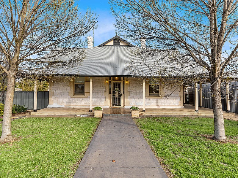 32 Fisher Street, Balaklava, SA 5461 Property Details