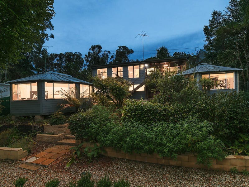 29 Railway Parade, Hazelbrook, NSW 2779 Property Details