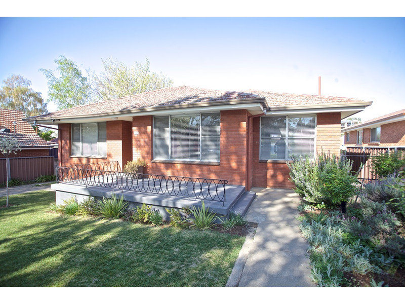 312 Piper Street, Bathurst, NSW 2795 Property Details