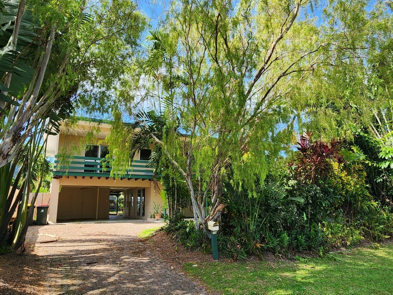 110 Russell Street, Edge Hill, QLD 4870