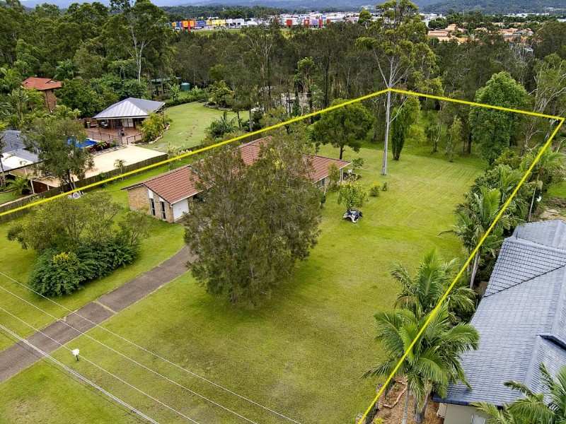 38 Riverdowns Crescent, Helensvale, Qld 4212 Property Details