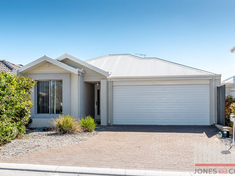 8 Dovestone Road, Aveley, WA 6069 Property Details