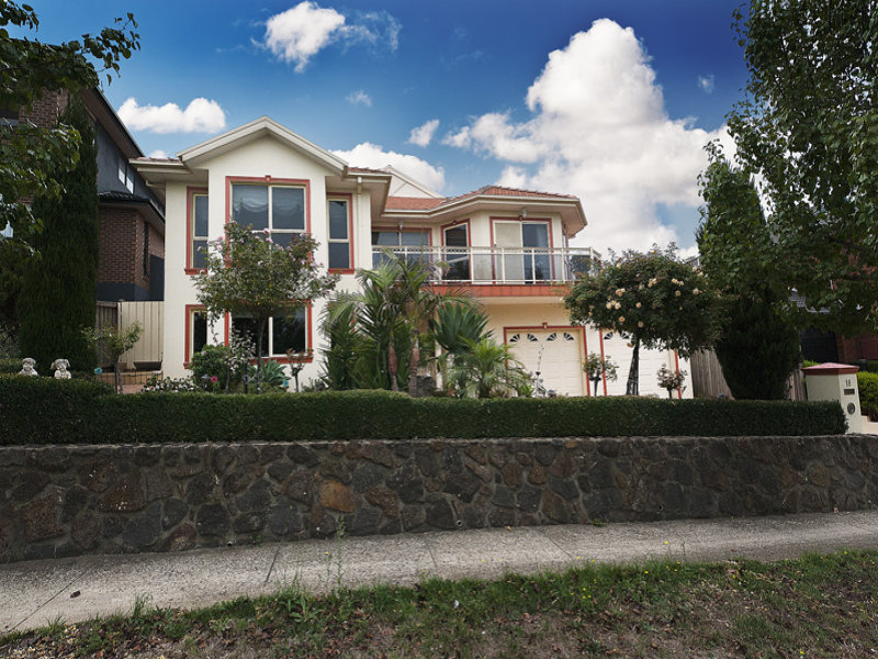 18 Excelsior Heights, Craigieburn, Vic 3064 Property Details