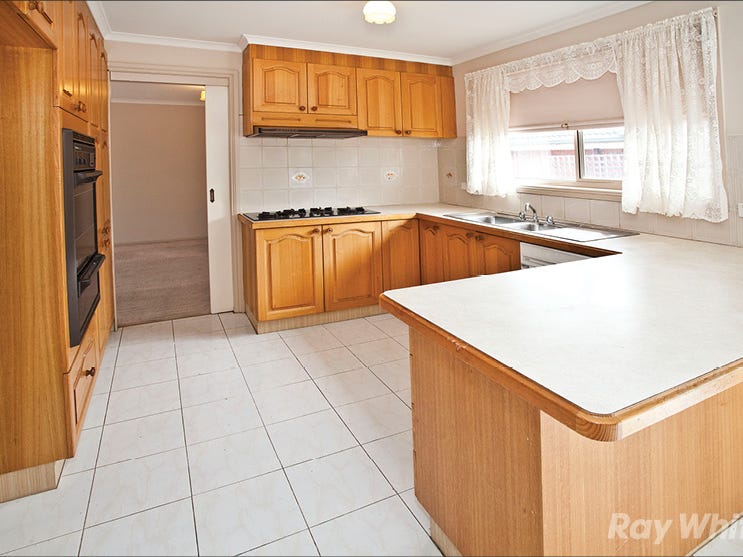 2/57 Watsons Road, Glen Waverley, VIC 3150