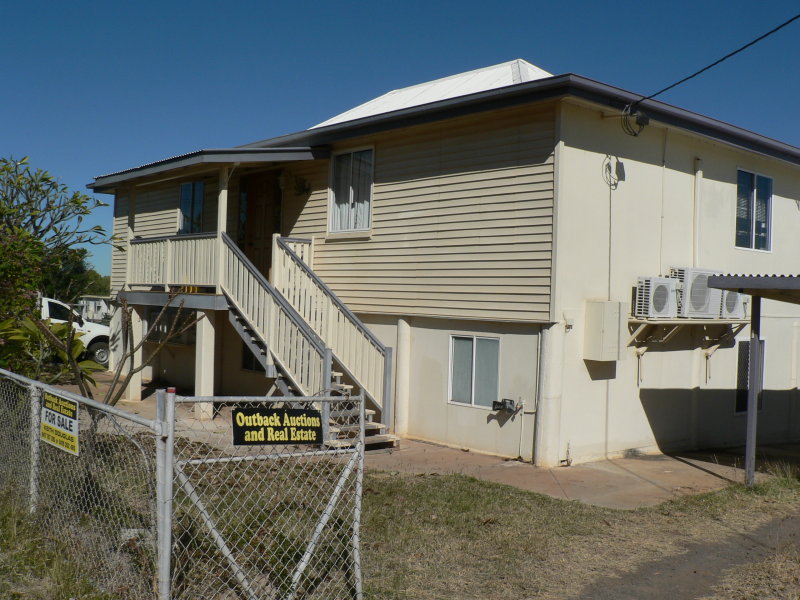 71 King Street Cloncurry Qld 4824 Realestate Com Au