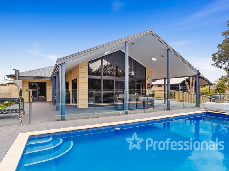 9 Avon Gardens, Millbridge, WA 6232 Property Details