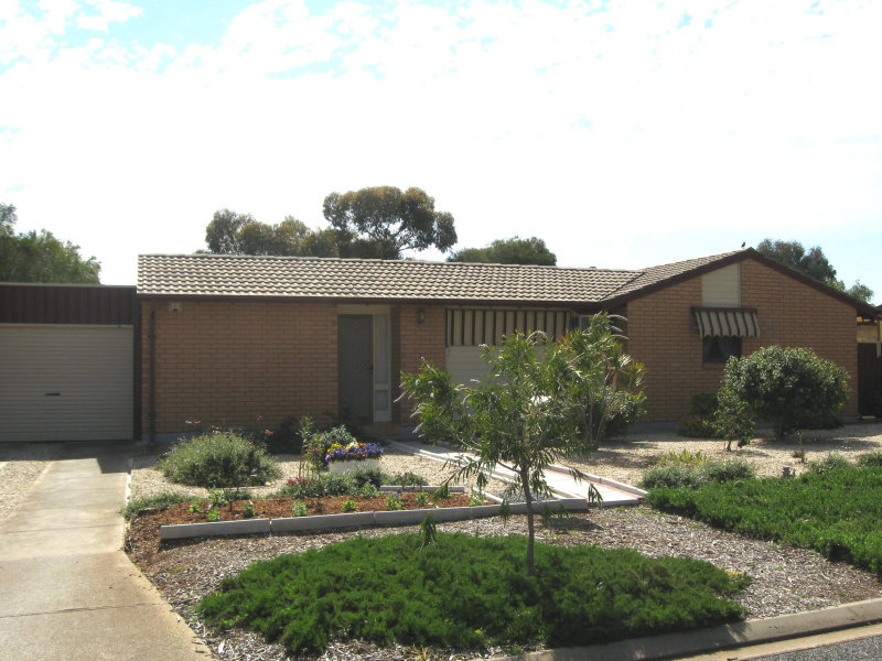 19 Mora Cres, Smithfield, SA 5114