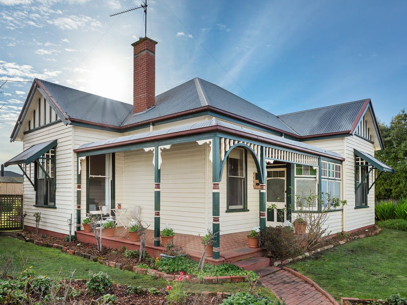 20 McLaughlin Street, Colac, Vic 3250 Property Details