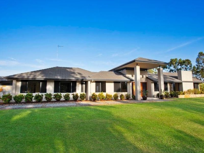 223 Crane Crescent, Nerang, Qld 4211 Property Details