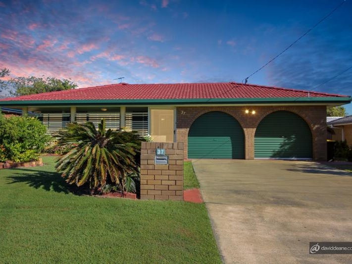 37 Pinewood Street, Redcliffe, QLD 4020