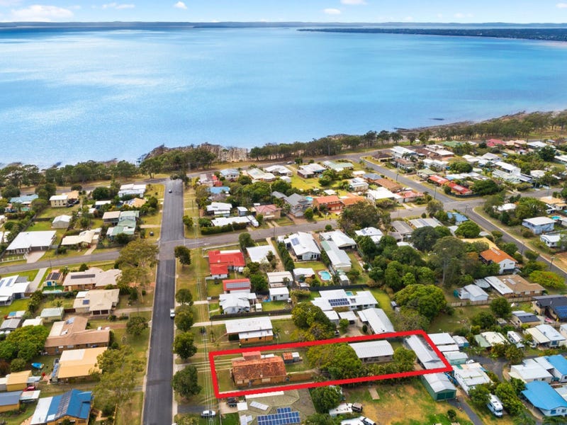 18 Corser Street, Point Vernon, QLD 4655