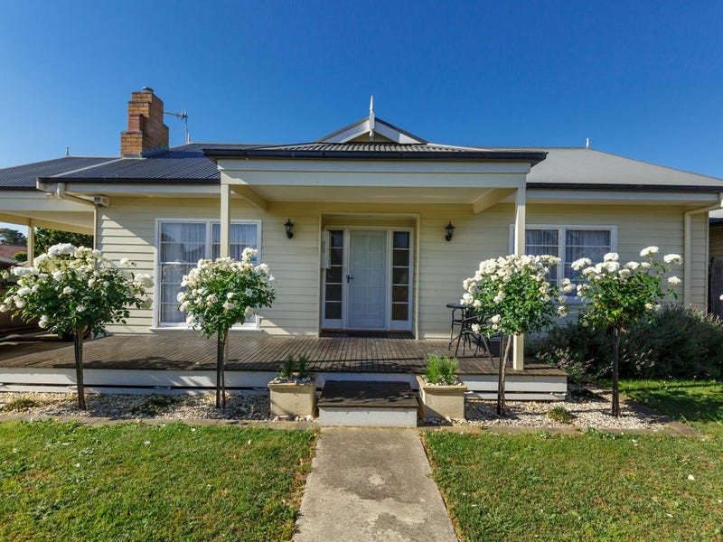 273 RAGLAN Street, Sale, Vic 3850 Property Details