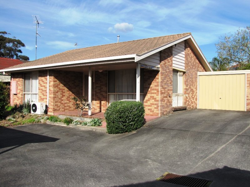 4/1B Mena Street, Moe, VIC 3825