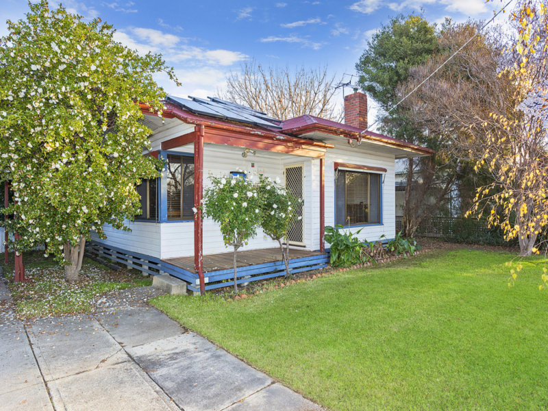 1 Pollard Street, Wodonga, Vic 3690 Property Details