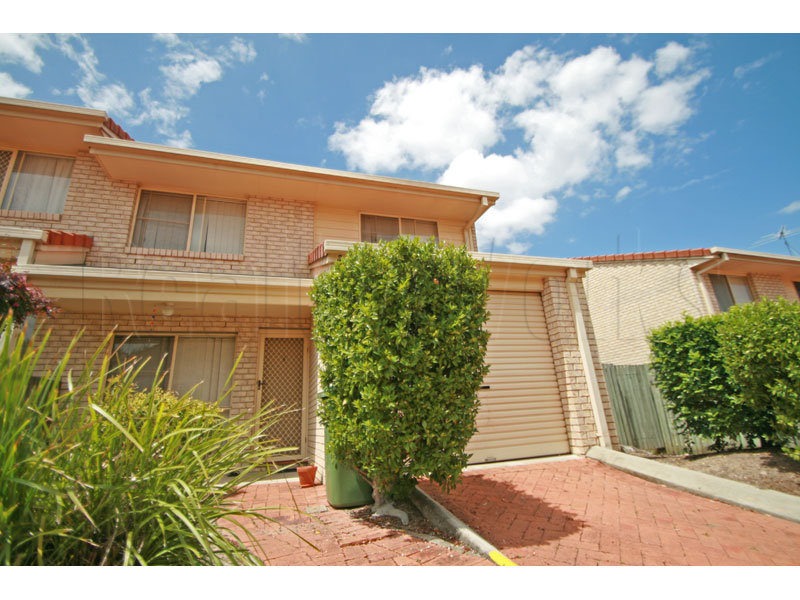 Property 118140467, Hillcrest, Qld 4118 Property Details