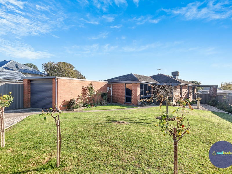 14 Rutledge Street, Kilmore, Vic 3764 House for Sale