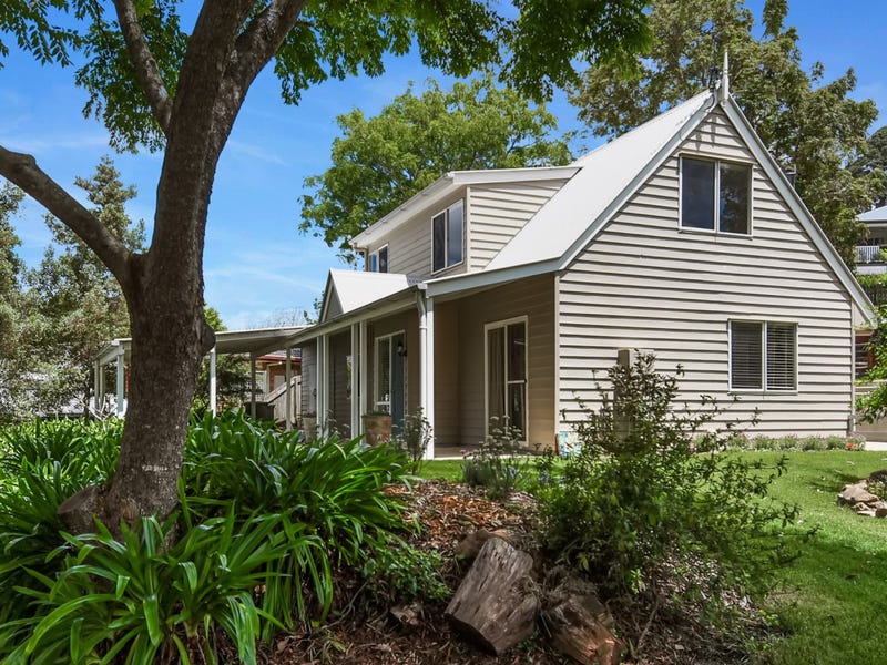 25 Fig Street, Maleny, Qld 4552 Property Details