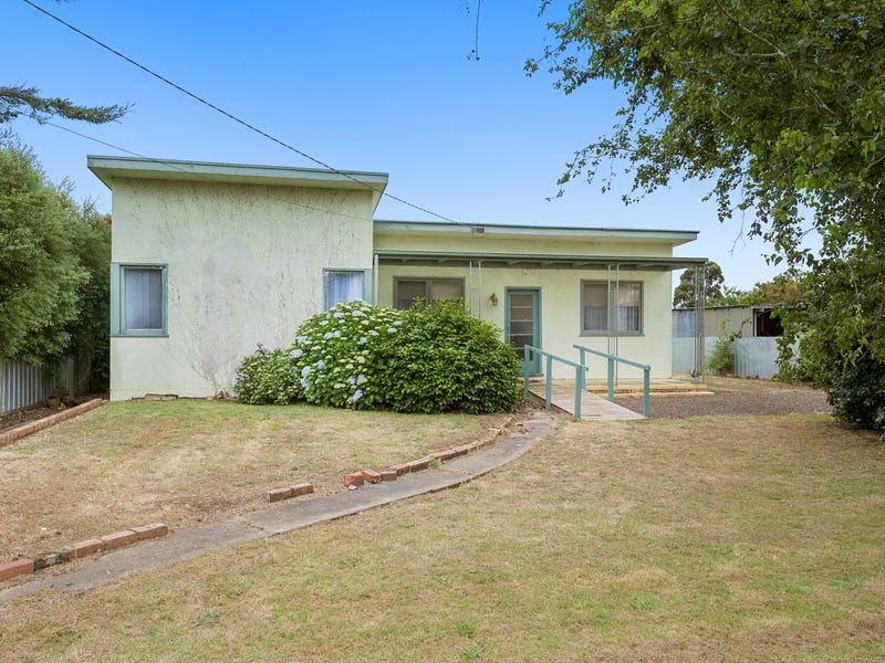 24 Holden Street, Camperdown, Vic 3260 Property Details