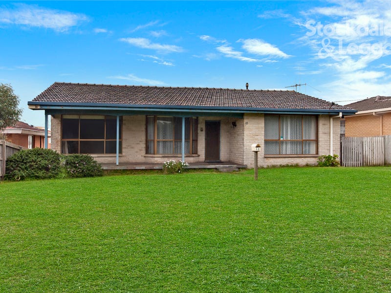 18 Hickford Parade, Warrnambool, Vic 3280 Property Details