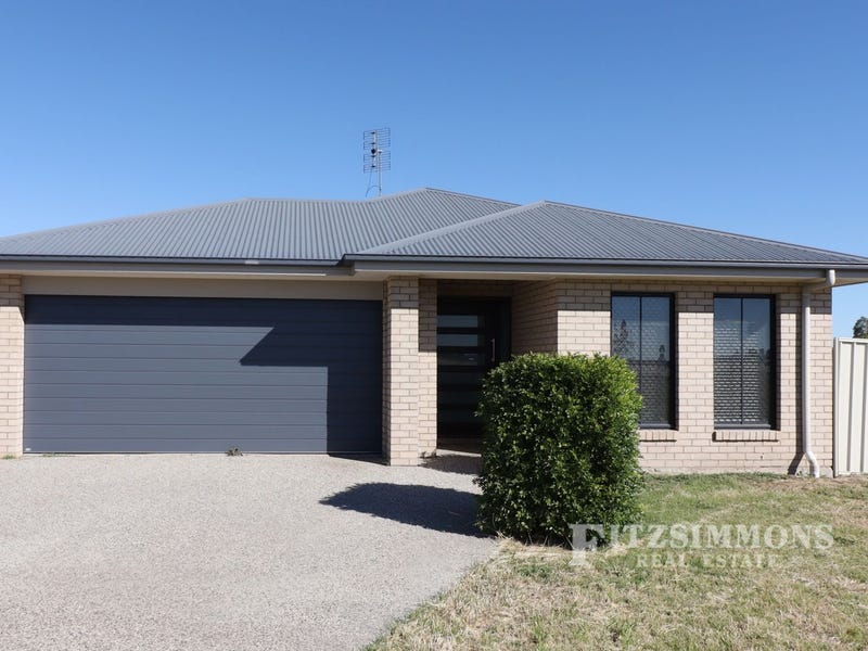 39 Diggers Drive, Dalby, QLD 4405