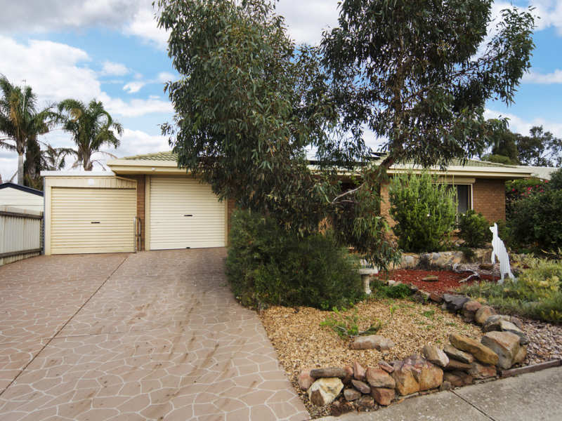 4 Domain Street, Moana, SA 5169 Property Details