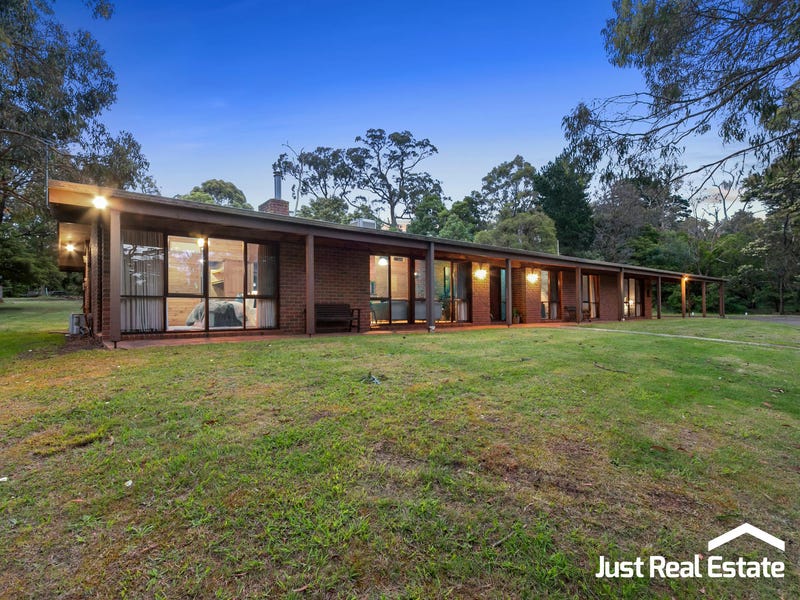 111113 King Road, Harkaway, Vic 3806 Property Details