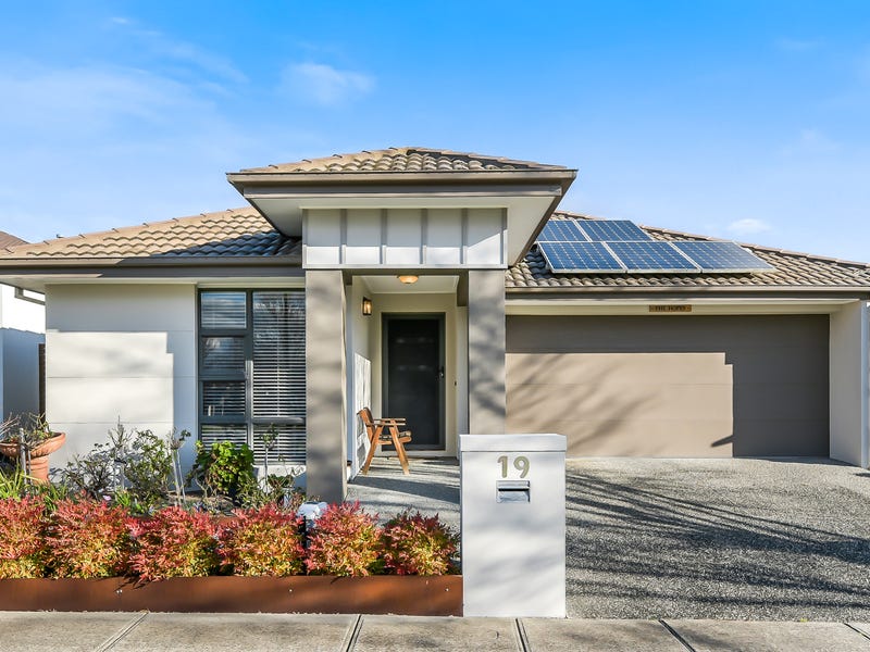 19 Hayman Street, Berwick, Vic 3806 Property Details