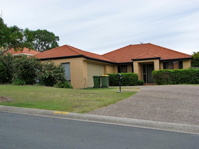 9 Midway Terrace, Pacific Pines, QLD 4211
