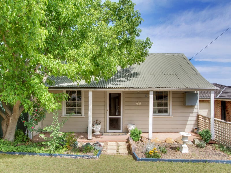 6 Eleanor Street, Goulburn, NSW 2580 Property Details