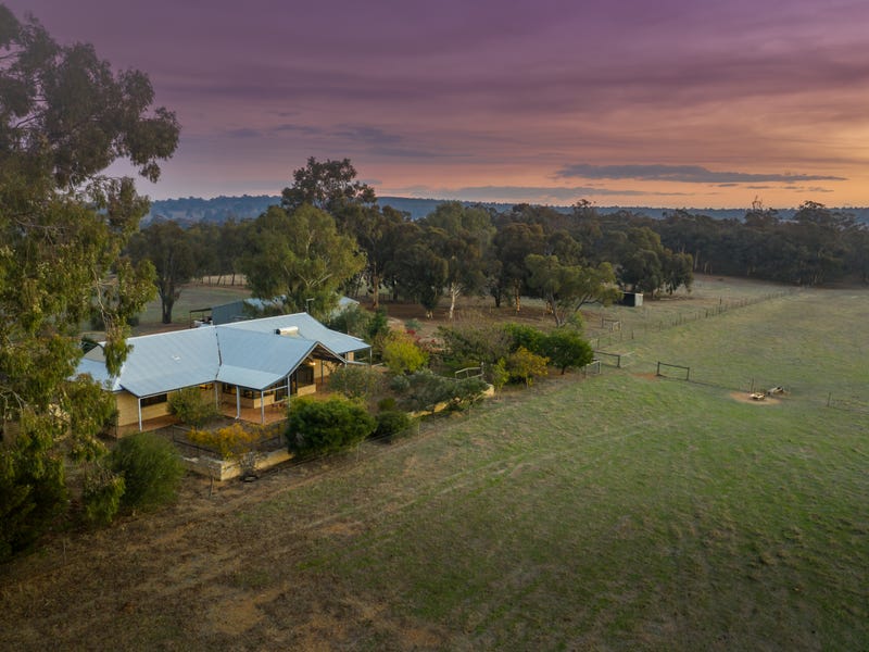 39 Cook Road, Bakers Hill, WA 6562 House for Sale