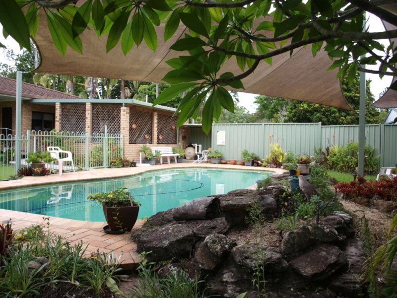 692 Brooms Head Road, Gulmarrad, NSW 2463