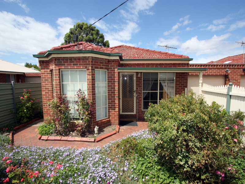 31 Shackleton Street, Belmont, Vic 3216 Property Details