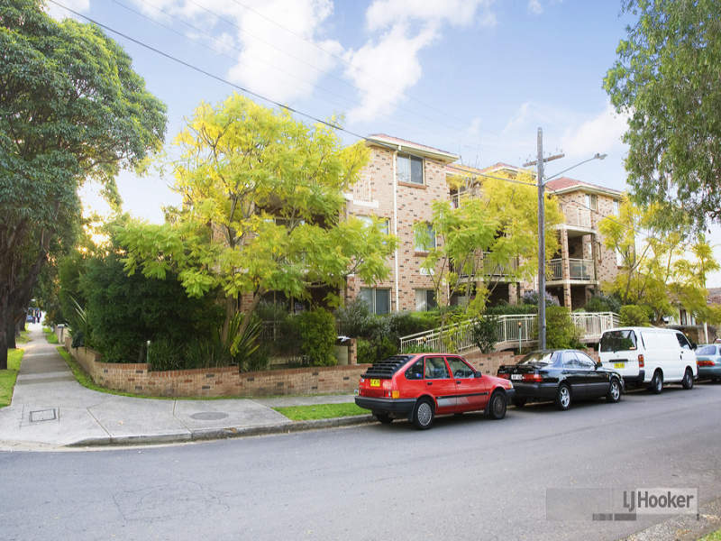 1/30 Coleridge Street, Riverwood, NSW 2210 Property Details
